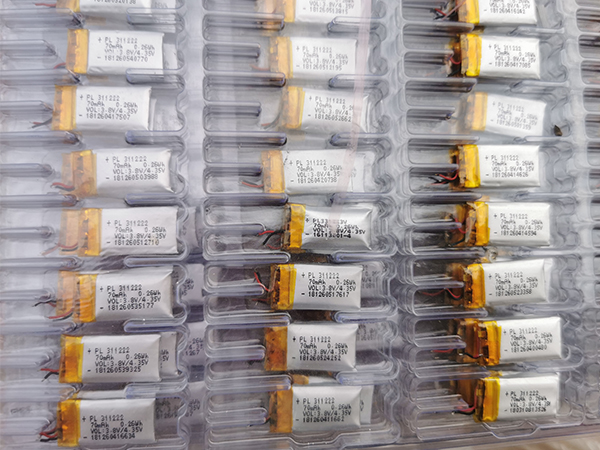 聚合物電池回收價格 回收香蕉视频在线看BC品